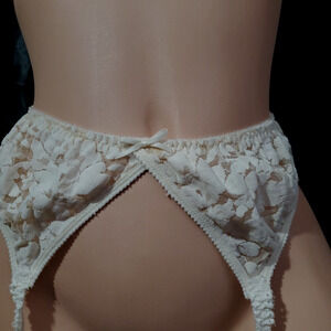 Vintage WARNER'S Garter Belt IVORY CREAM LACE Lingerie Pinup LARGE
